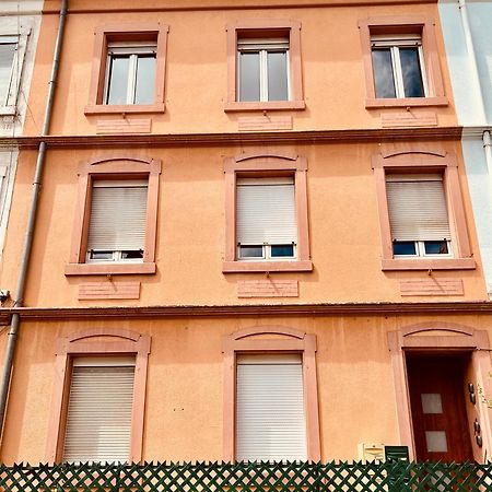 Rs-0 - Appartement F2 Au Rdc A Mulhouse Pour 1-3 Pers Esterno foto
