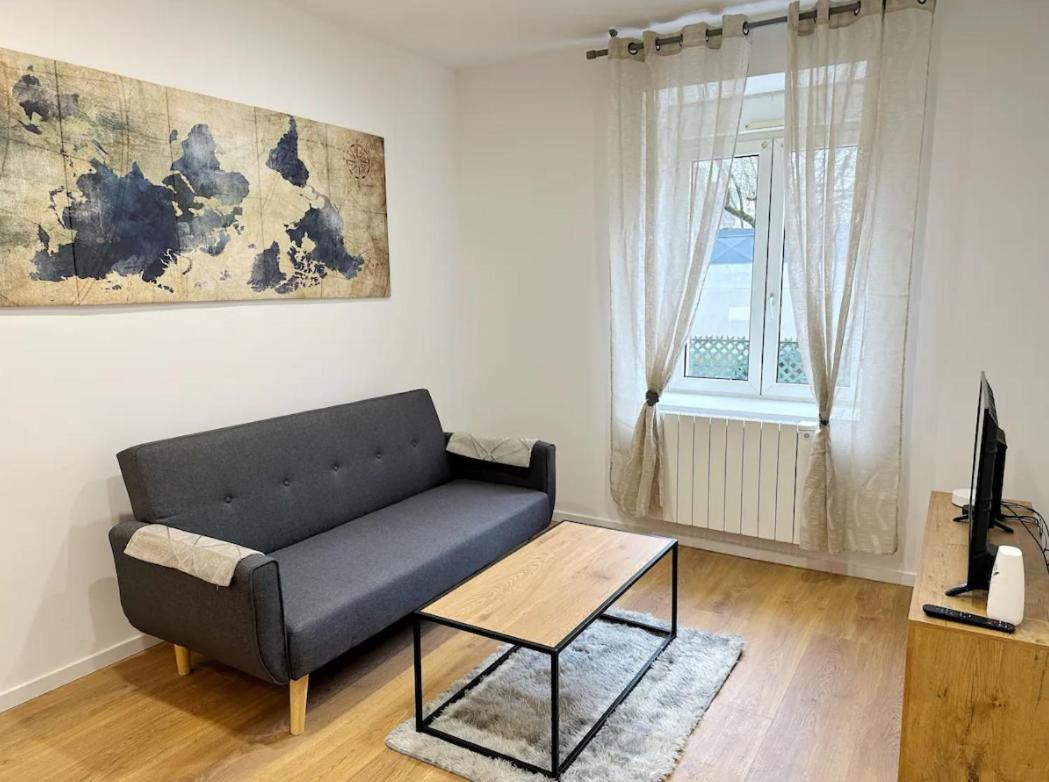 Rs-0 - Appartement F2 Au Rdc A Mulhouse Pour 1-3 Pers Esterno foto